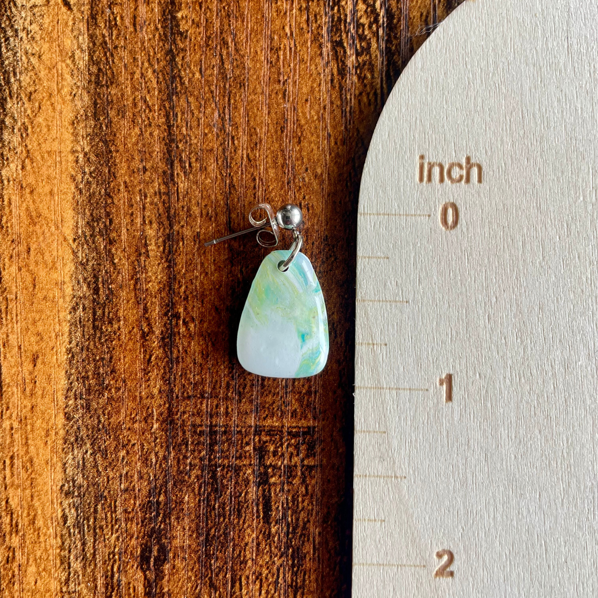 Sage Splash Freeform Dangle