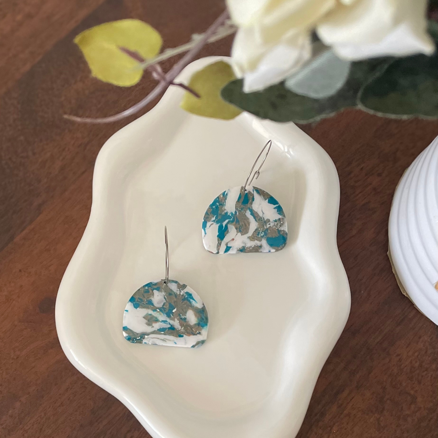 Azure Tide Arch Dangle