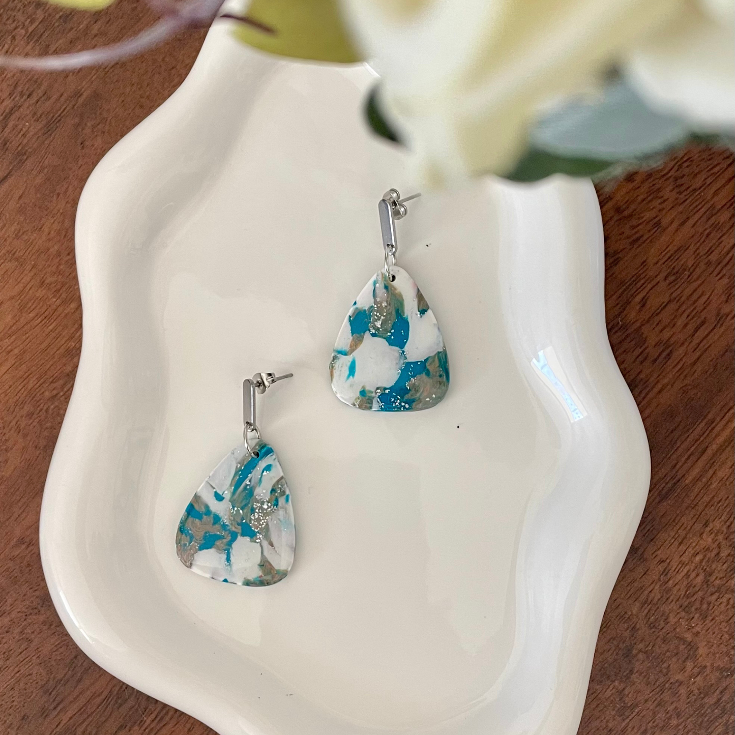 Azure Tide Triangle Dangle