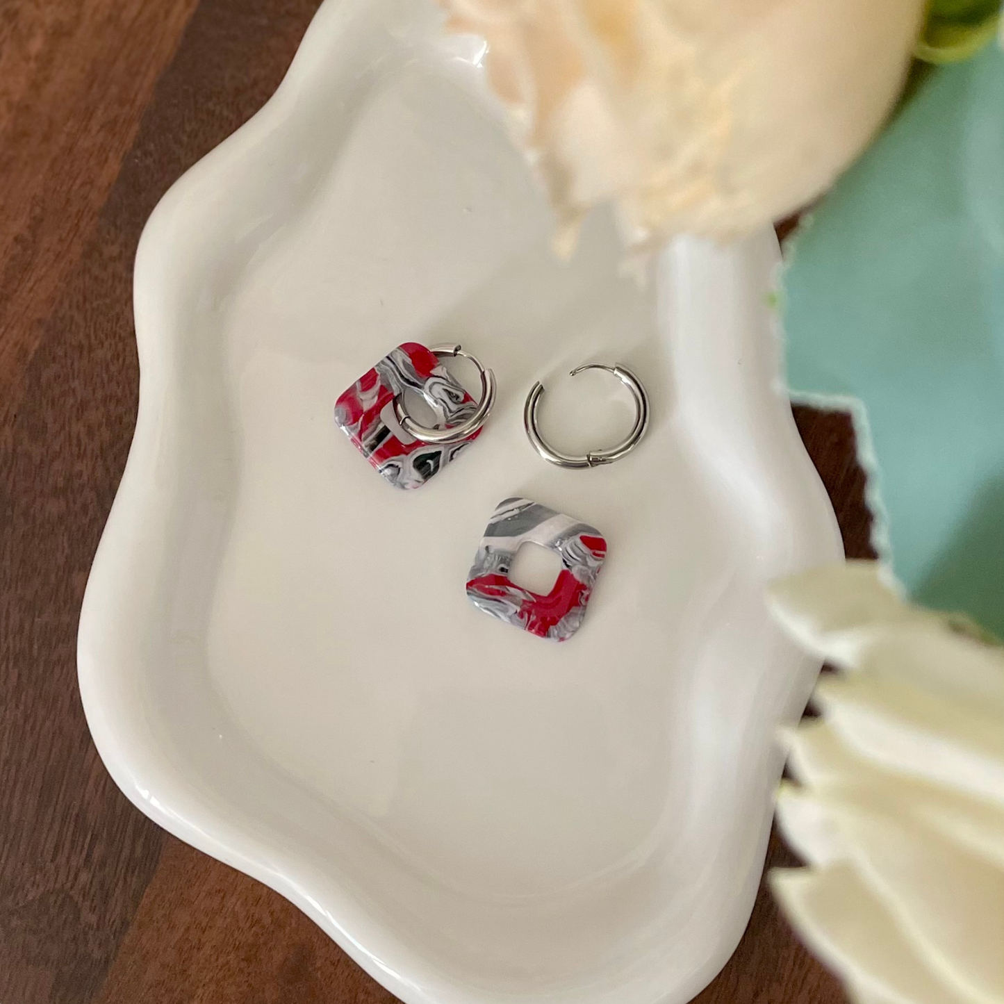 Scarlet Noir Square Huggie Hoop