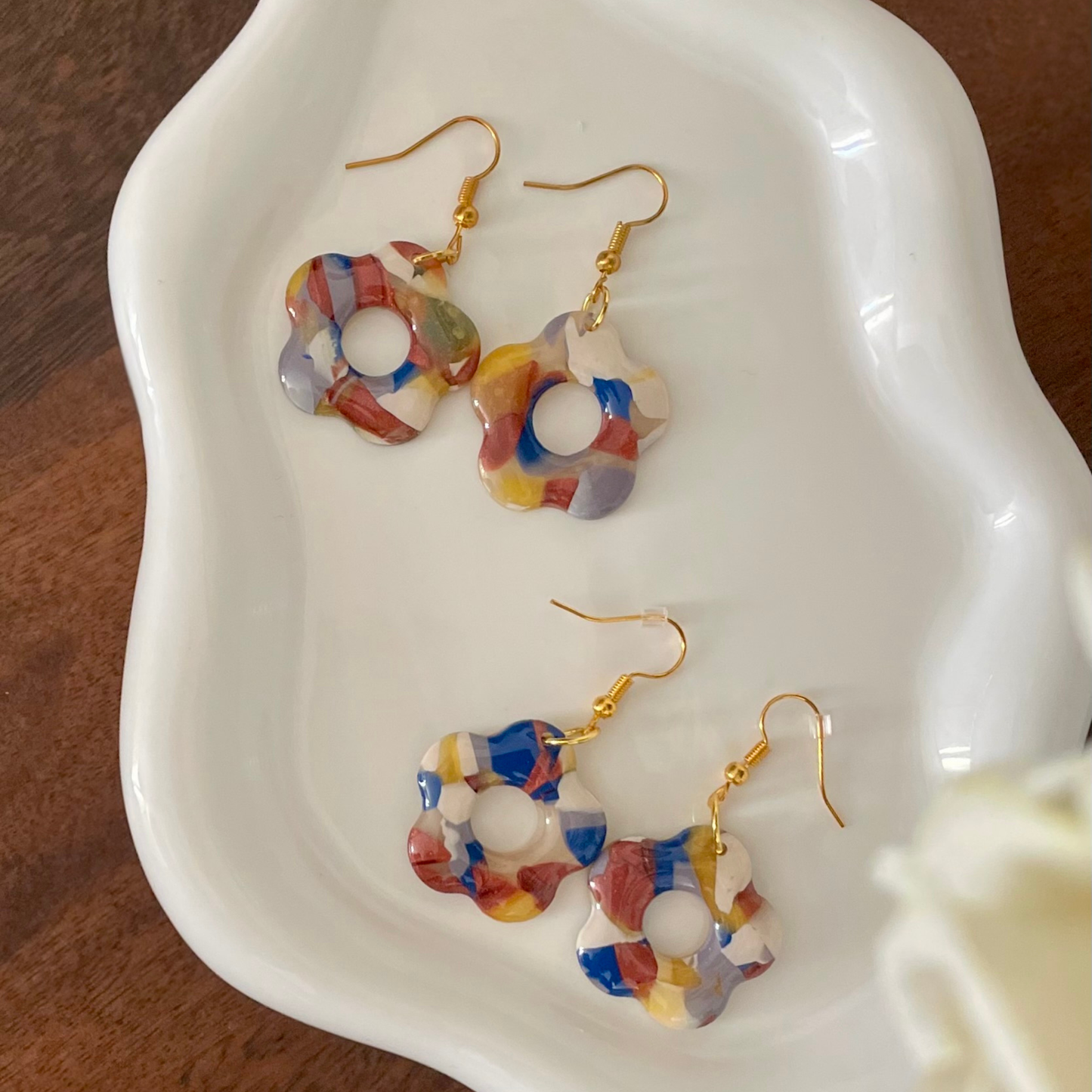 Fiesta Palette Flower Dangle