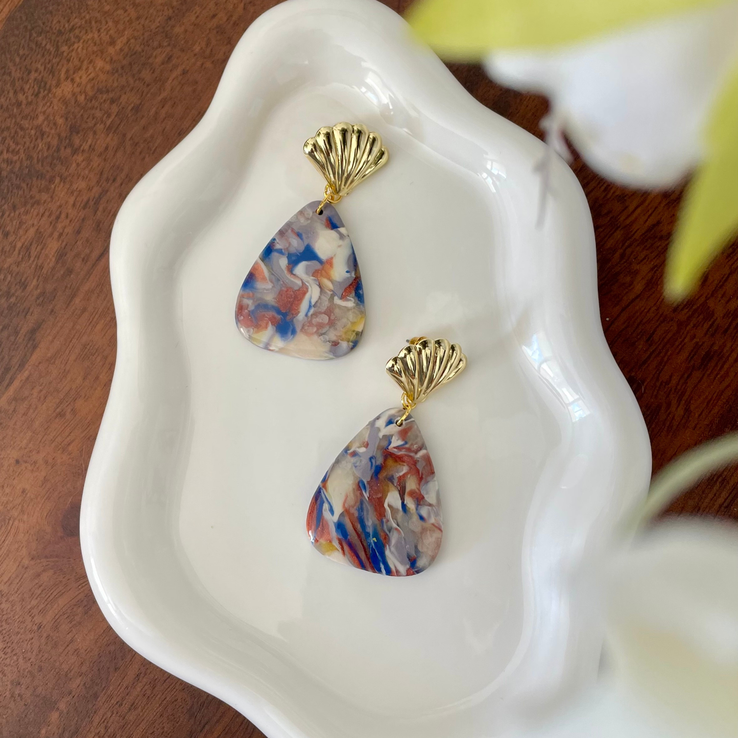 Fiesta Palette Remix Shell Teardrop Dangle