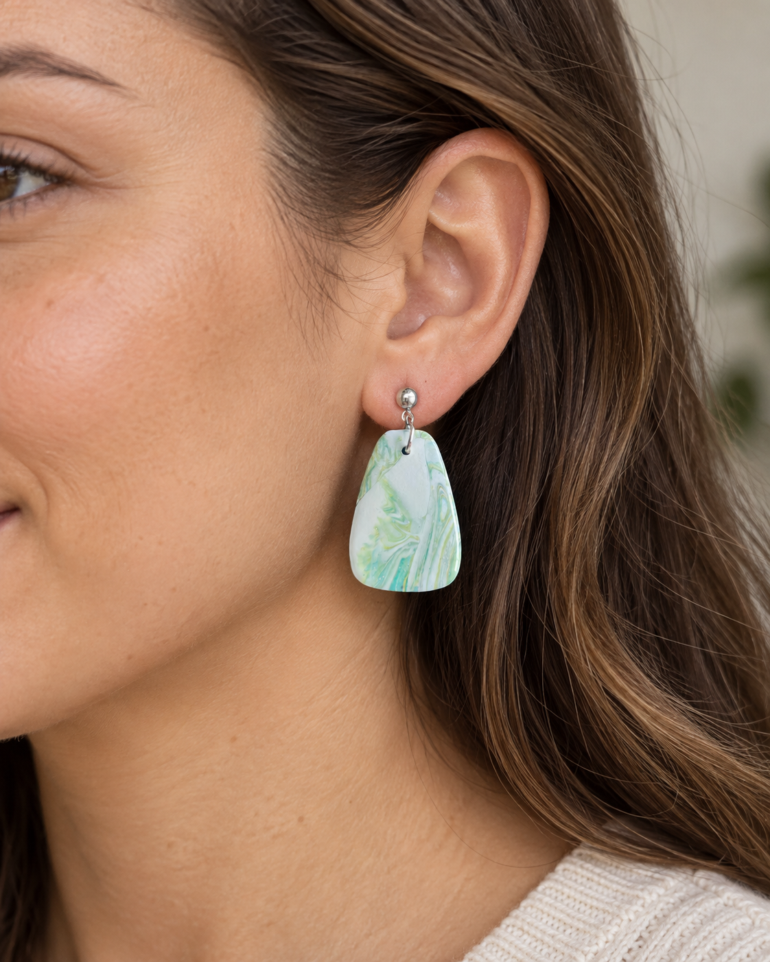 Sage Splash Freeform Dangle